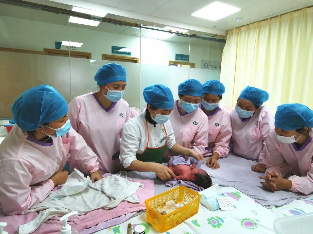 桐庐县妇婴监护型护送